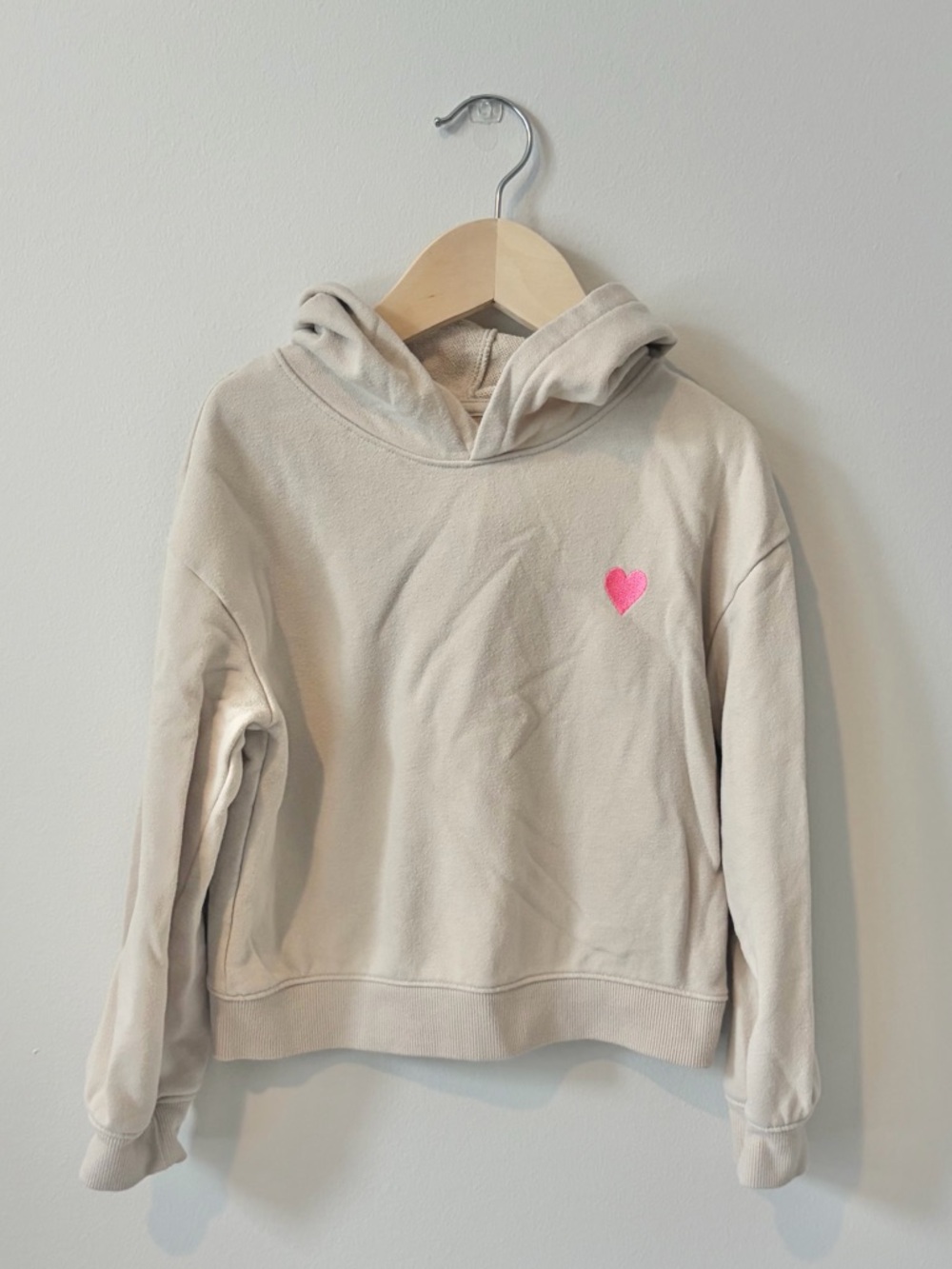 Cat & Jack Girls Heart Hoodie Size S (6/6x)